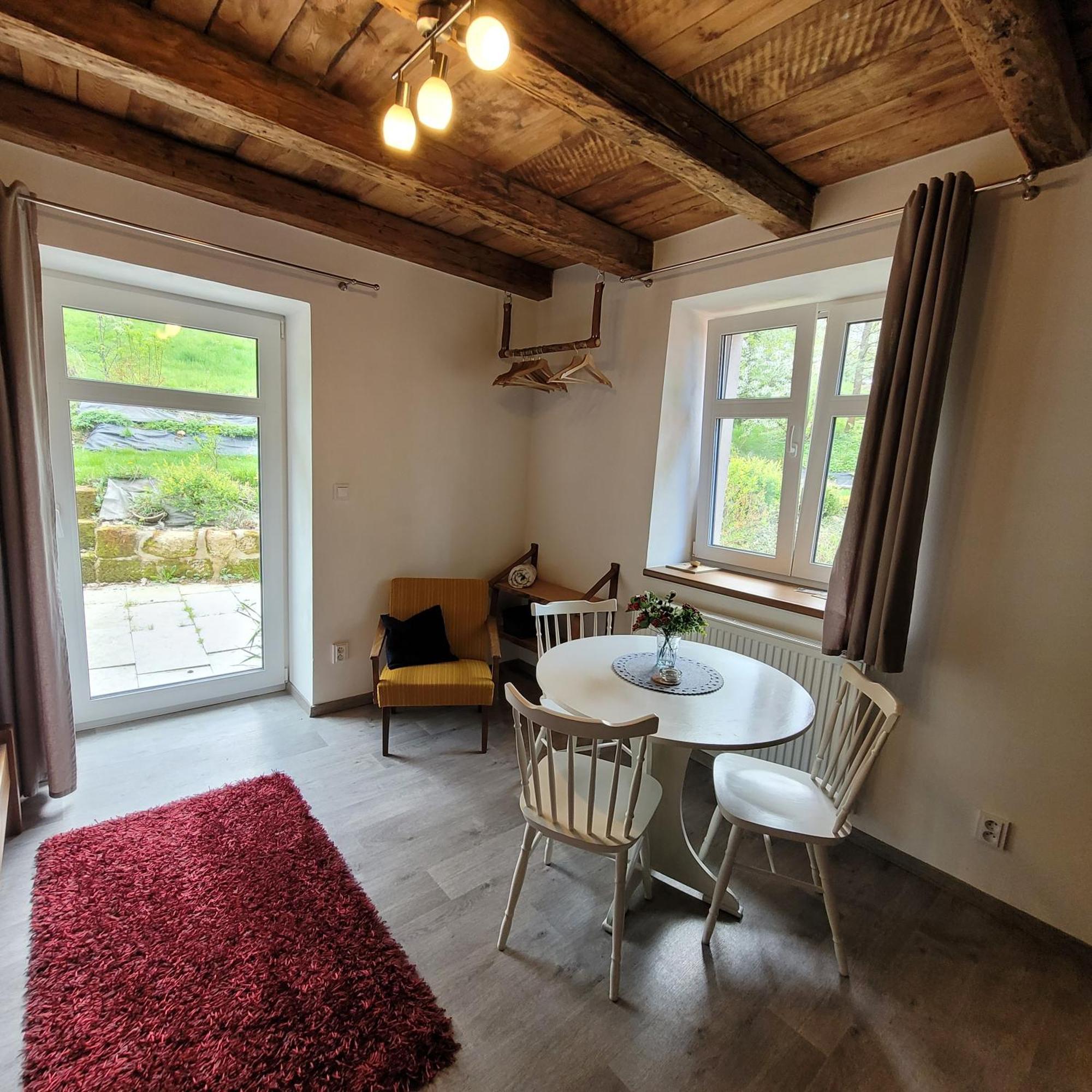 Chloumek Apartment Bela  Bagian luar foto